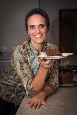 Chef Lidiane Barbosa ministra dois cursos de culinria saudvel no mesmo dia. Foto: 4Comunicao/ Divulgao